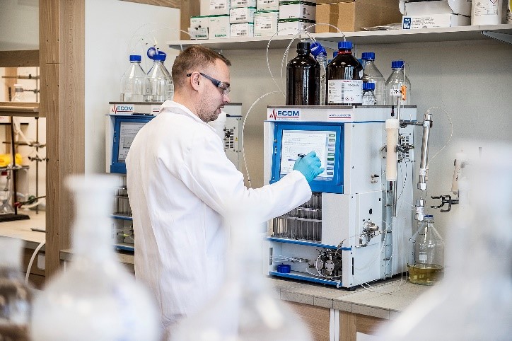 SigutLabs_Figure 3: Automated flash chromatography from Ecom